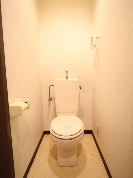 物件内観写真11　(トイレ)