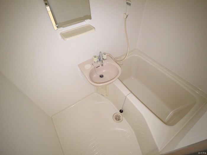 物件内観写真12　(バス／シャワールーム等)