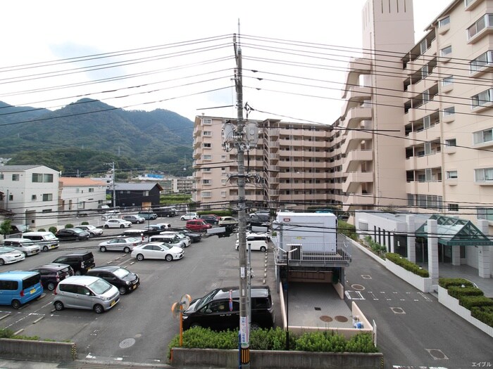 物件内観写真19　(室内からの展望)