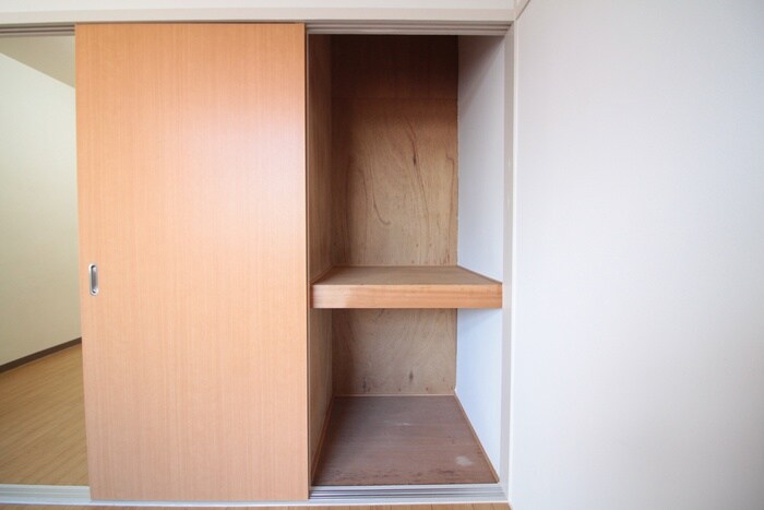 物件内観写真21　(収納)