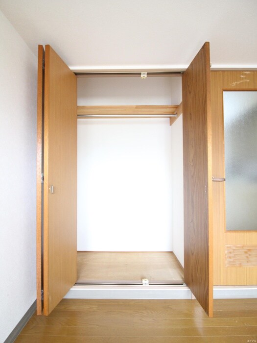 物件内観写真15　(収納)