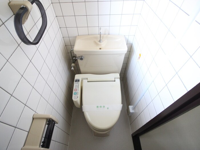 物件内観写真12　(トイレ)