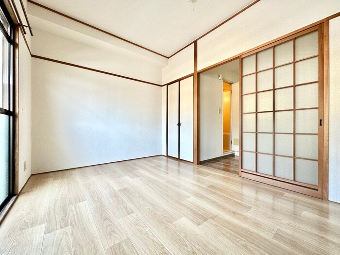 物件内観写真8　(居室)