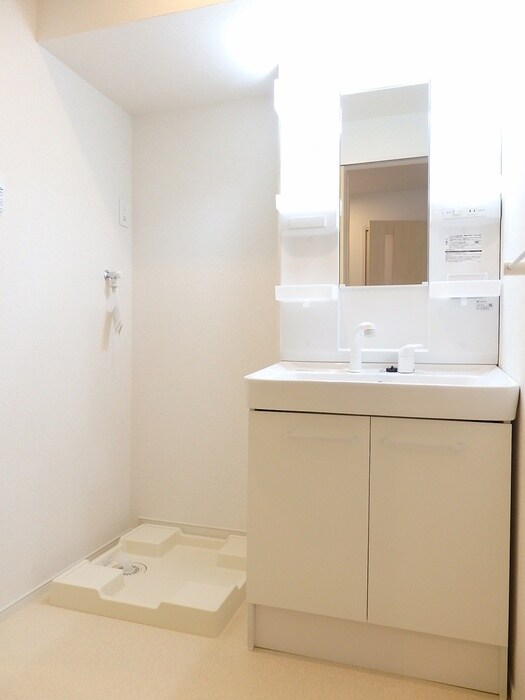 物件内観写真8　(収納)