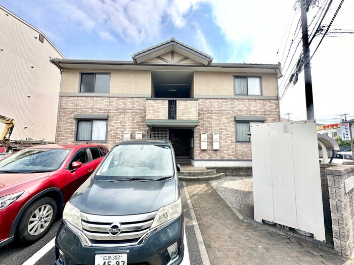 物件外観写真3　(外観写真)