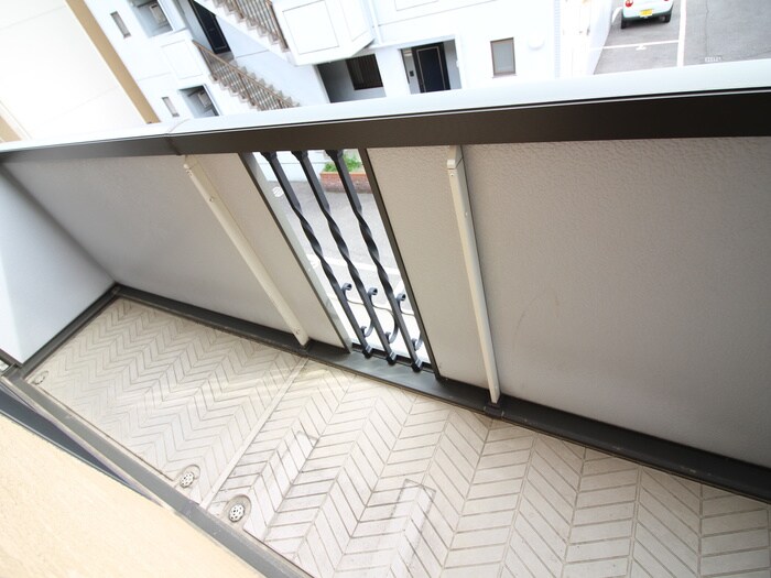 物件内観写真16　(ベランダ・バルコニー)