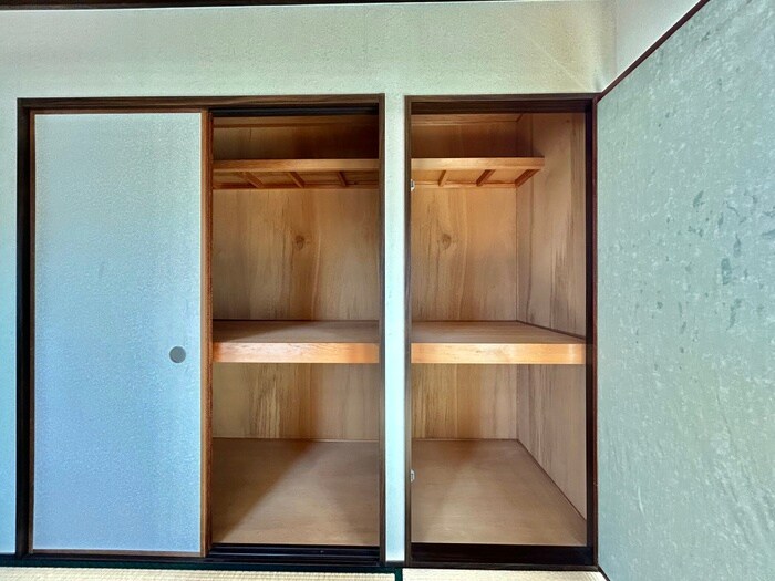 物件内観写真13　(収納)