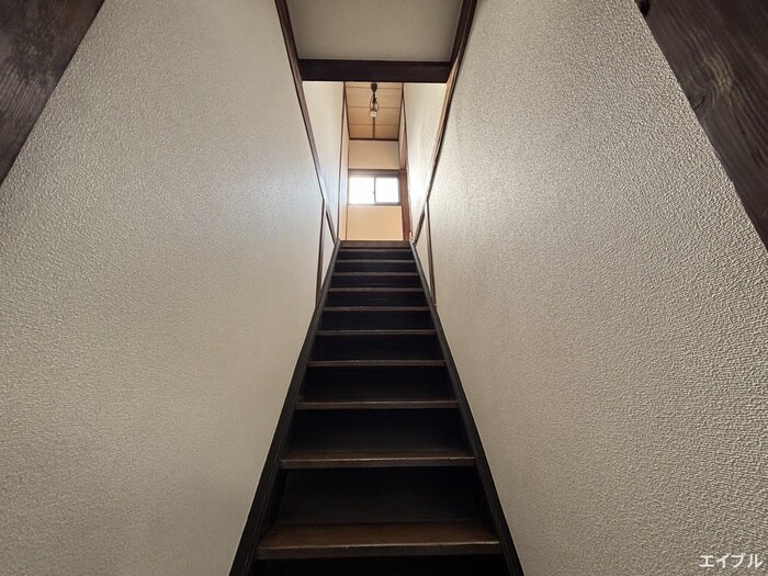 物件内観写真12　(廊下)