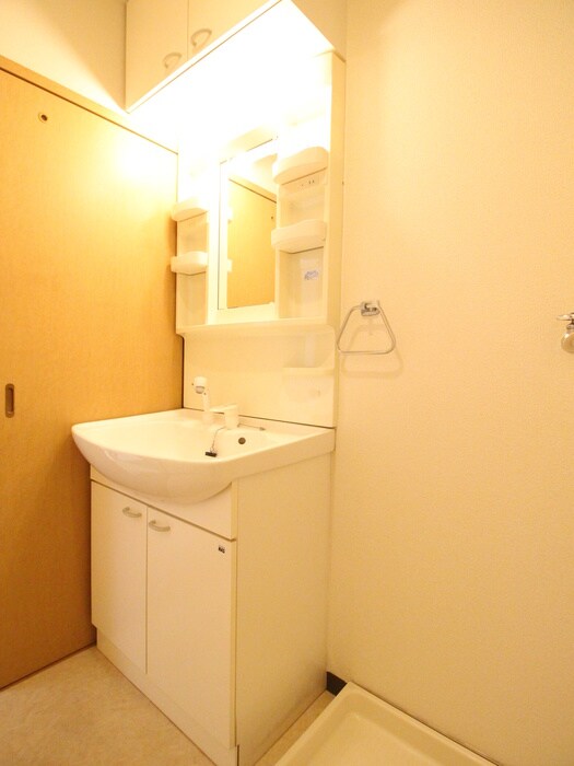 物件内観写真11　(洗面)