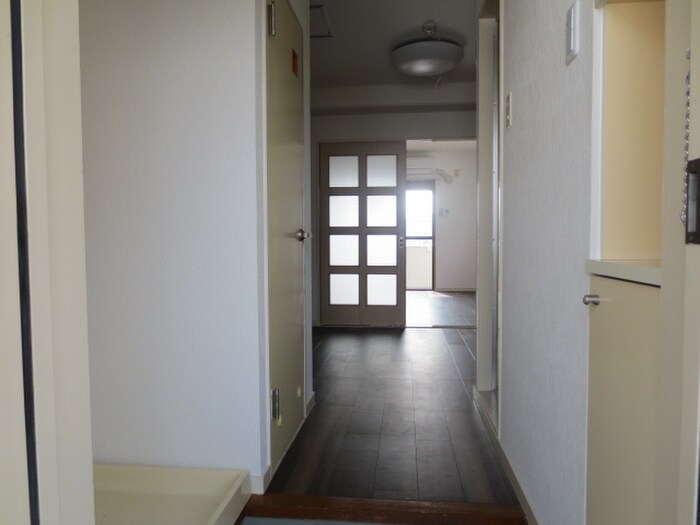 物件内観写真19　(廊下)