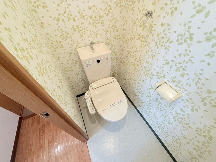 物件内観写真10　(トイレ)