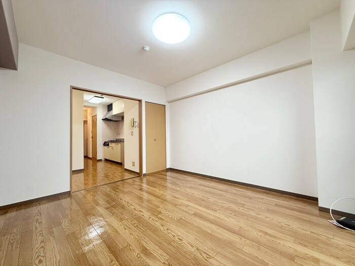 物件内観写真18　(居室)