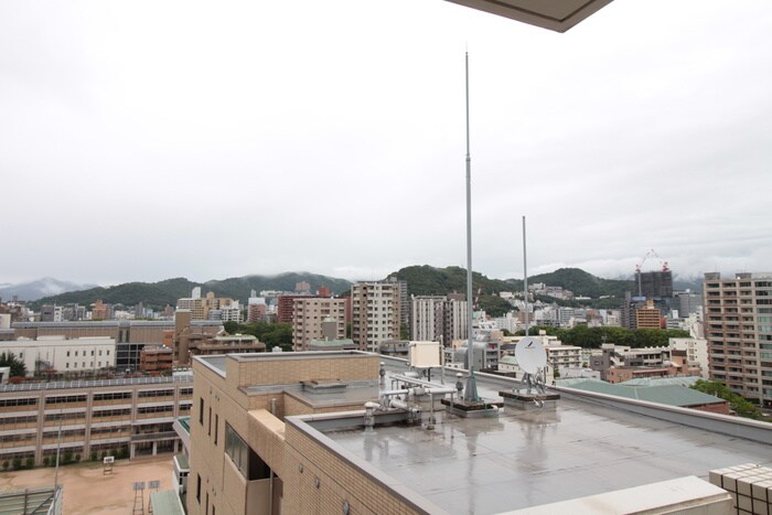 物件内観写真15　(室内からの展望)