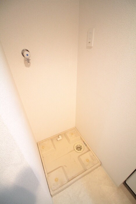 物件内観写真22　(洗濯機置場)