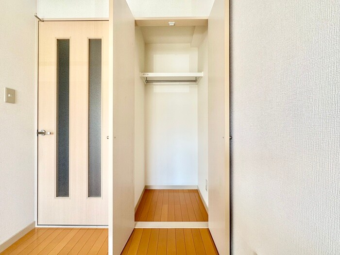 物件内観写真13　(収納)