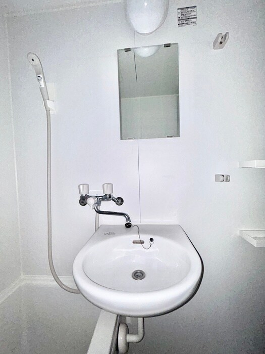 物件内観写真13　(洗面)