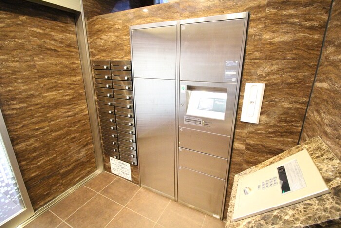 物件外観写真4　(建物設備)