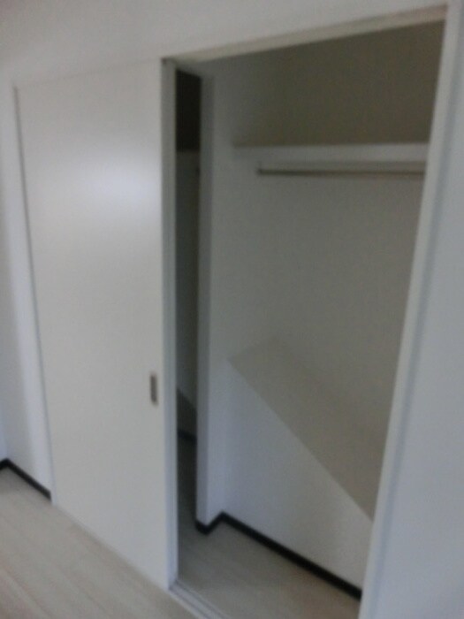 物件内観写真12　(収納)