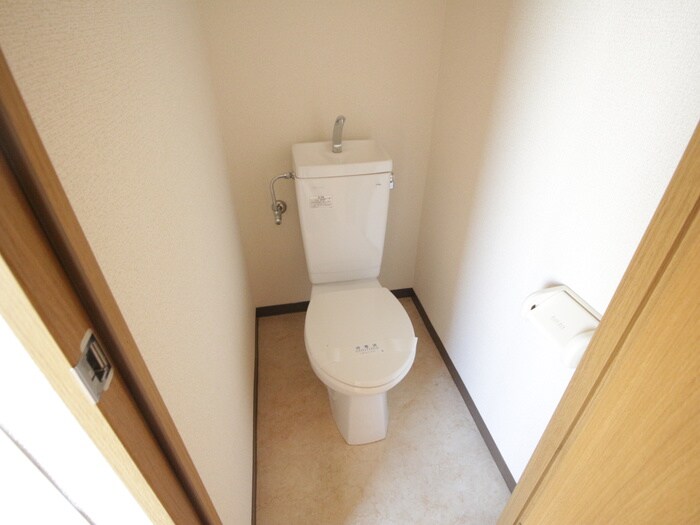 物件内観写真10　(トイレ)