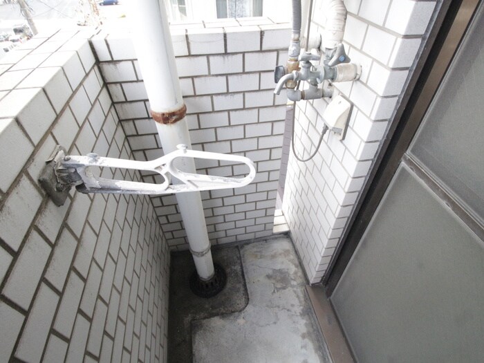 物件内観写真15　(洗濯機置場)