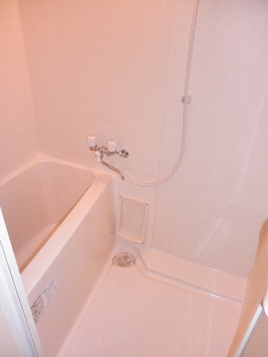 物件内観写真9　(バス／シャワールーム等)