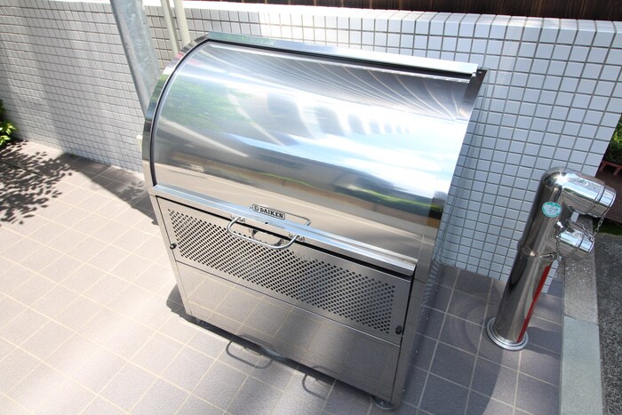 物件外観写真4　(建物設備)