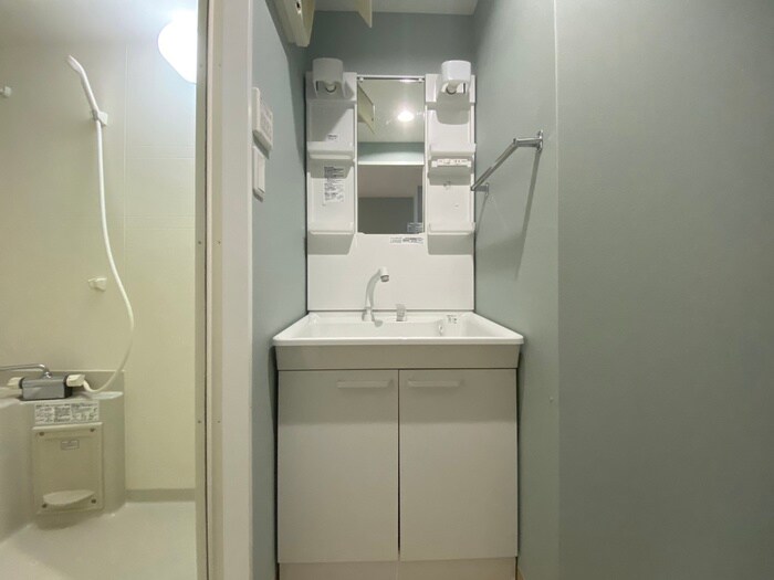 物件内観写真10　(洗面)