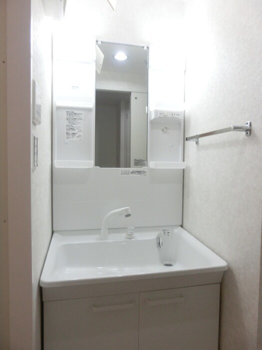 物件内観写真11　(洗面)