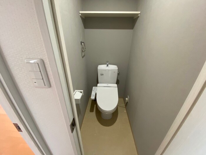 物件内観写真11　(トイレ)
