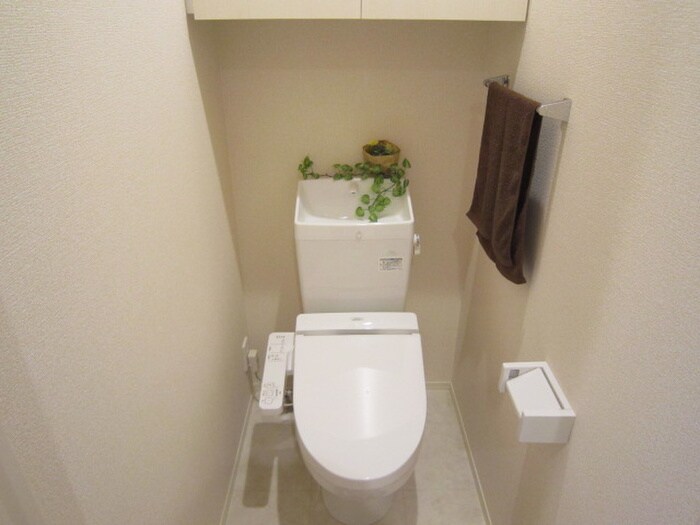 物件内観写真9　(トイレ)