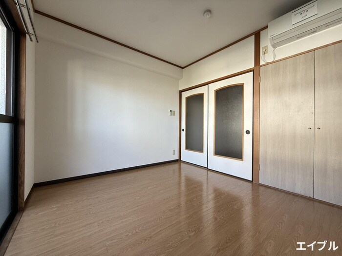 物件内観写真7　(居室)