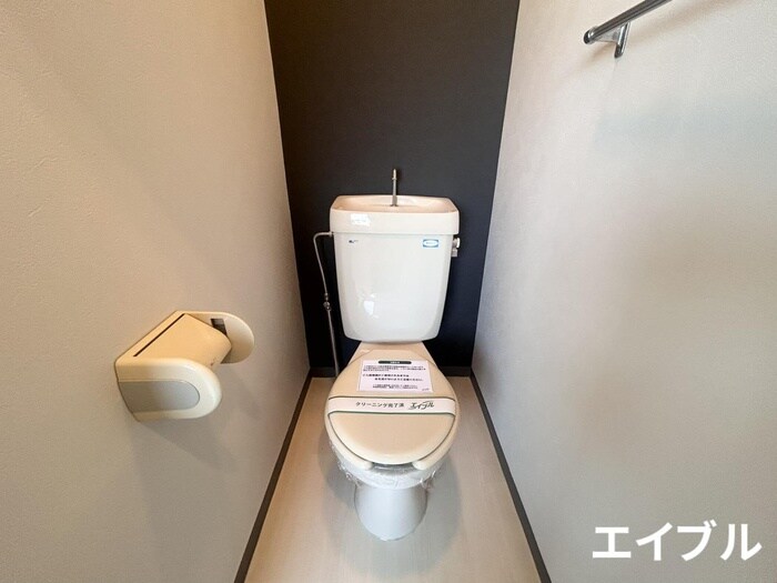 物件内観写真14　(トイレ)