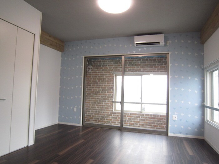 物件内観写真7　(居室)