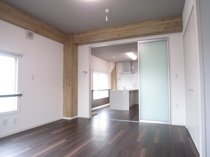 物件内観写真8　(居室)