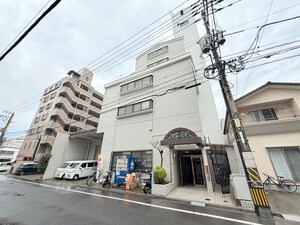 カノ－プス中広外観写真