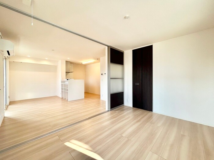 物件内観写真7　(居室)