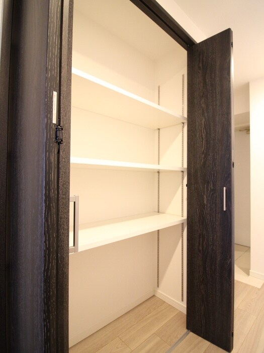 物件内観写真19　(収納)