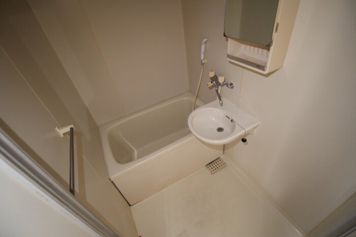 物件内観写真11　(洗面)