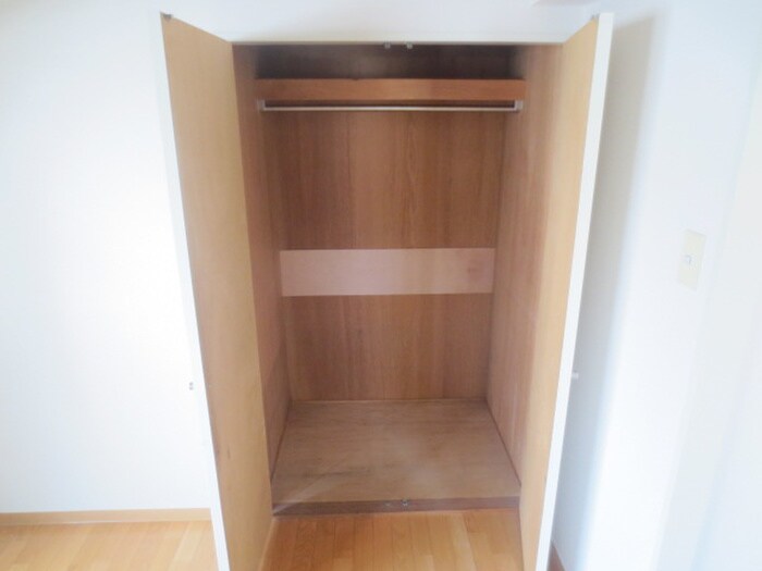 物件内観写真13　(収納)