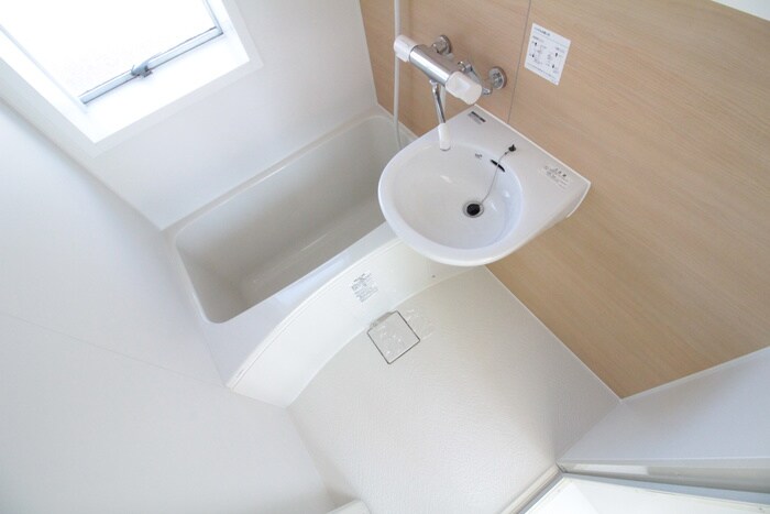 物件内観写真9　(バス／シャワールーム等)