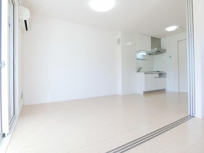 物件内観写真12　(居室)