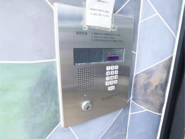 物件外観写真5　(オートロック)