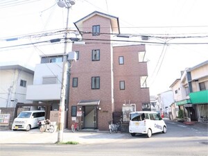 ステーブル伏見竹田外観写真
