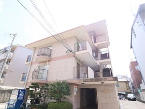 伏見上野ハイツ外観写真