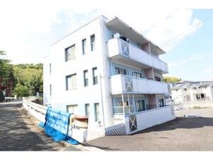 シャトル蜂の壷外観写真