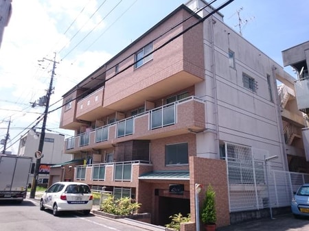 りさ・すみぞめ外観写真