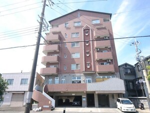 第40長栄グランドムール上鳥羽外観写真