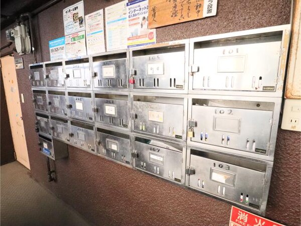 建物設備(ポスト)