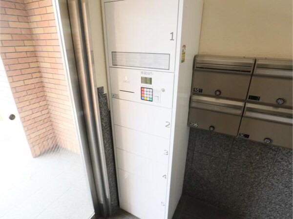 建物設備(宅配BOX)