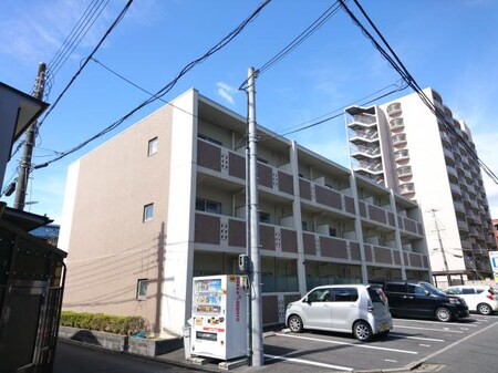 コンフォート深草外観写真